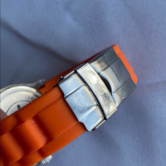 COPY - IKE Orange Watch. - Picture 6 of 8